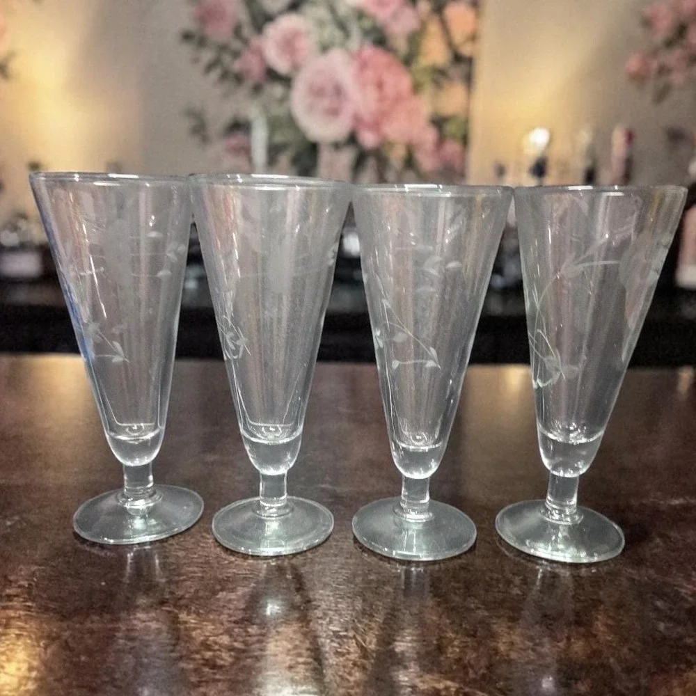 Princess House Heritage Pilsner Glasses, Set of 4, Vintage Footed Glassware